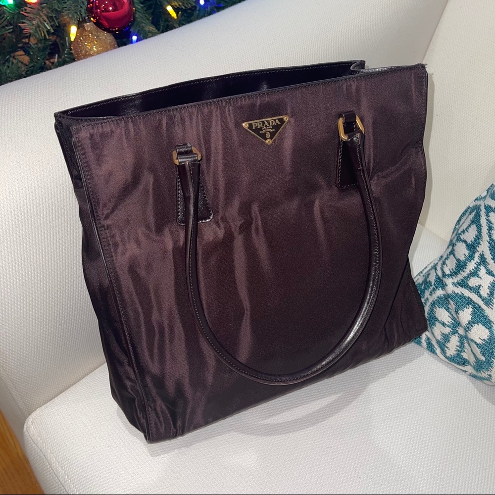 Prada bag 💯% authentic!! - Picture 9 of 16